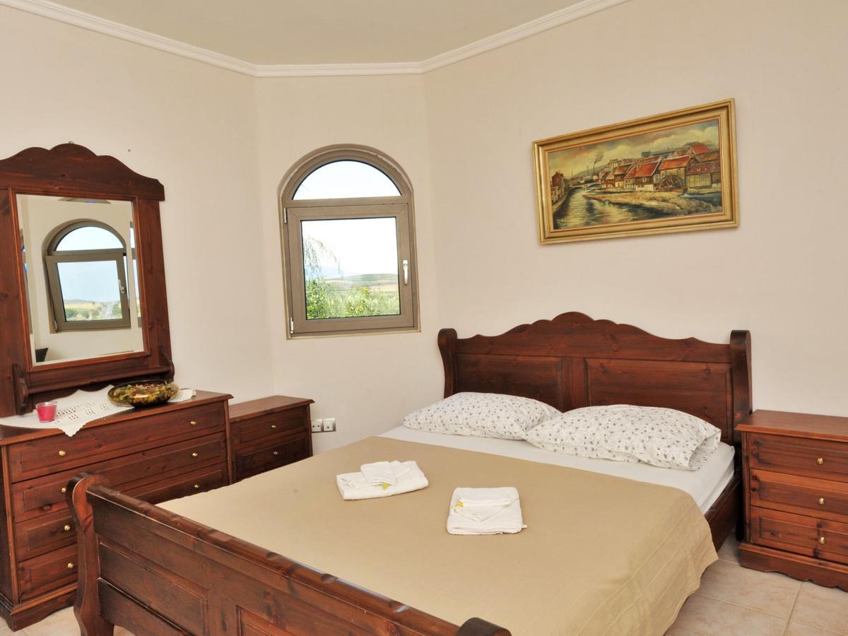 Alice Wonderland Home Nea Flogita Halkidiki Exterior photo