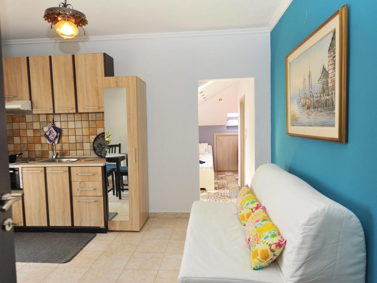 Alice Wonderland Home Nea Flogita Halkidiki Exterior photo